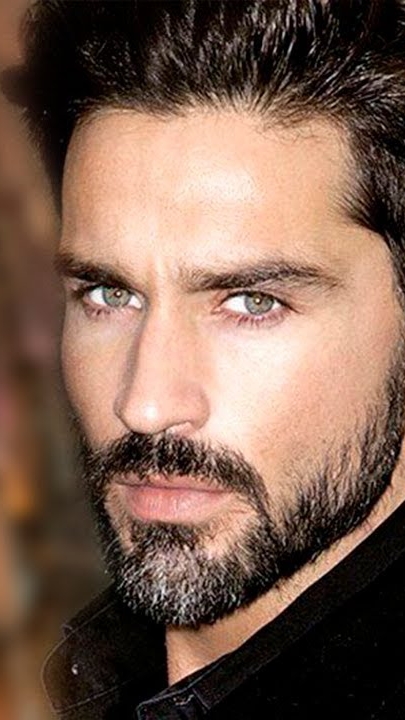 Вячеслав нехотя шёл домой, ведь дома его ждала умирающая жена. Но подслушав её разговор… смотреть онлайн