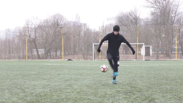 Повторяем финты Роналдиньо смотреть онлайн