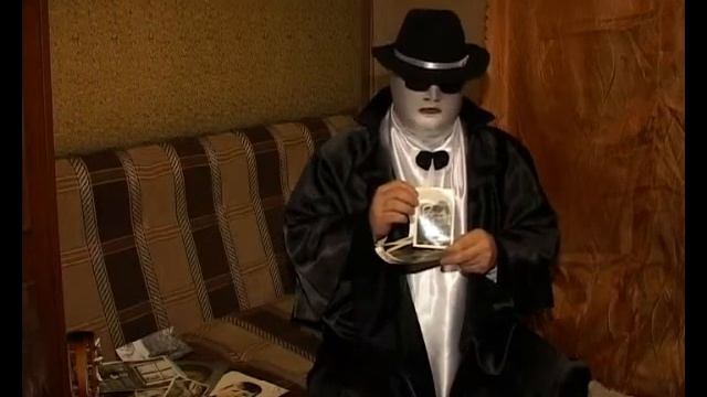 РЕАЛЬНОЕ ЧУДО! Храм на небе, в старой чёрно белой фотографии. УВЕЛИЧЕННОЕ ФОТО с 9 мин. 15 сек.