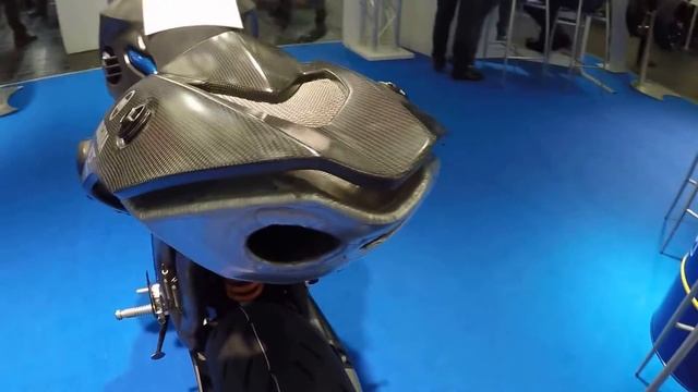 BMW HP2 SPORT SHOW CUSTOM BIKE !! CARBON + MAGURA PARTS !! WALKAROUND !!