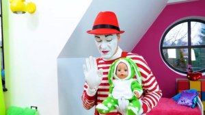 Смешные видео куклы - Игры Прятки с БЕБИ БОН в ковриках! Детские мультики с игрушками Hide and seek