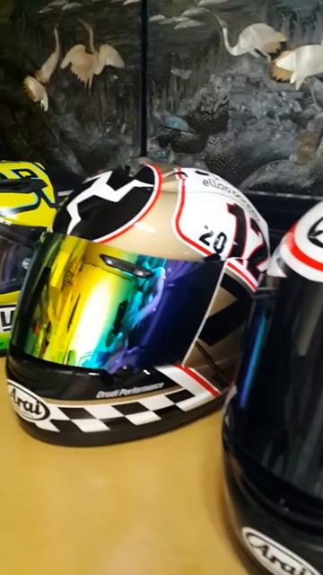 Arai 56 iom TT AGV corsa Shuriken смотреть онлайн