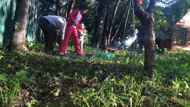 Вешаем гамак /Дачка смотреть онлайн