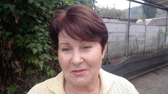 Смена работы тоже отдых.Немного поговорим и опять работа.