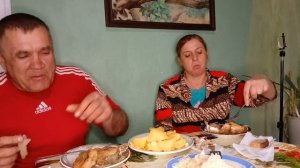 Плановый ужин сегодня. Жизнь в деревне