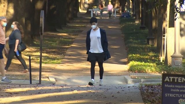 Lawsuit claims Rice University didn't provide expected college experience due to pandemic restricti смотреть онлайн
