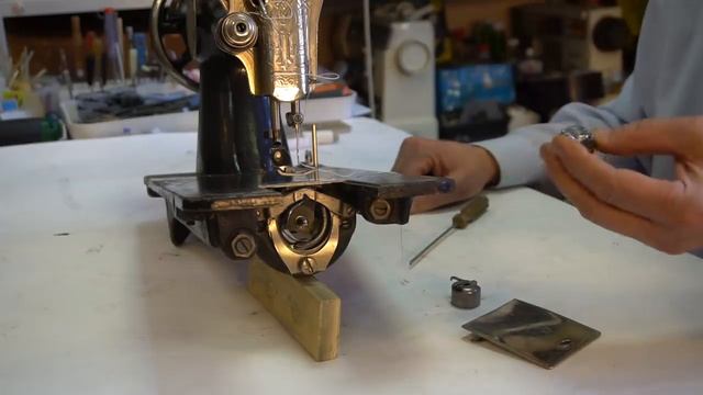 Почему рвётся верхняя нить в Подольской швейной машине смотреть онлайн