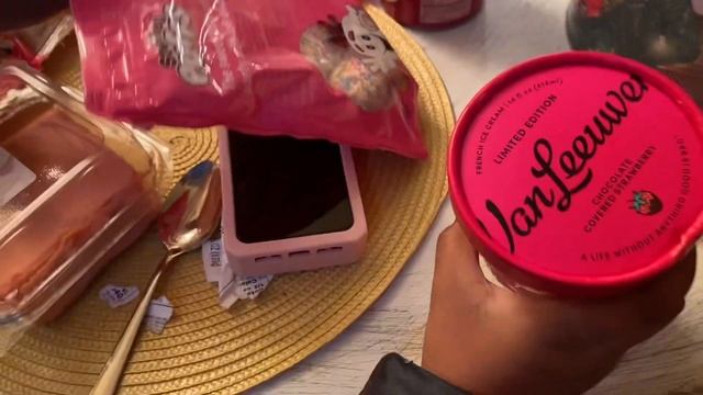 Color Food Challenge Part 2 ( Vlogmas Day 20) смотреть онлайн