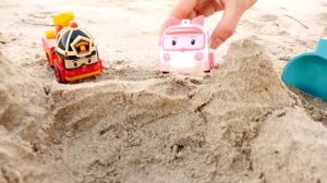 Робокар Поли -  Игрушки Angry Birds и яйцо @GulliverRu