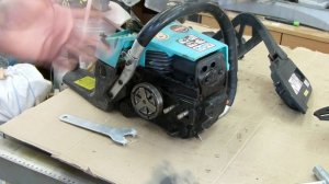 Как заменить сцепление на бензопиле Штурм без специального инструмента