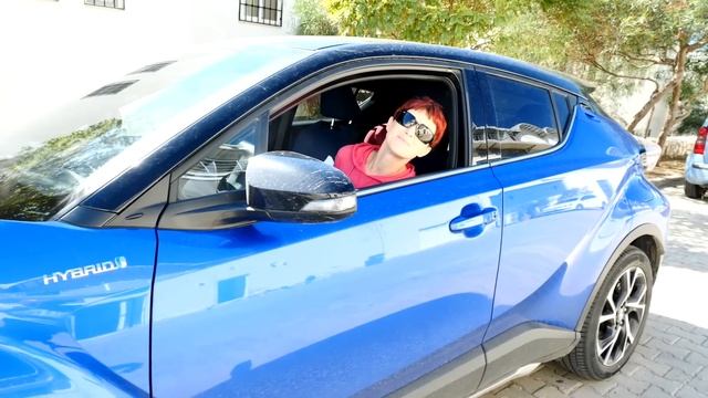 Барби в гостях у Монстр Хай - Торт Плей До и суп. смотреть онлайн