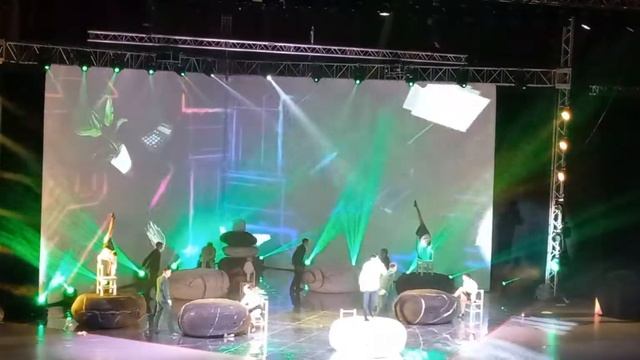 Цирк Бурятии. Пластический цирковой спектакль " ZAM-LIFE". Декабрь 2021 год. смотреть онлайн