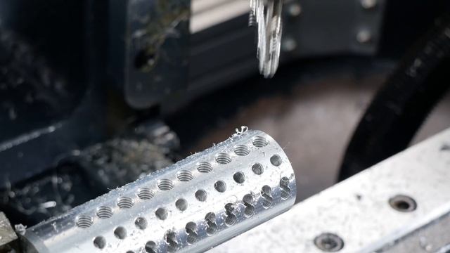 SwissMak drill and tap M8, M10, M12 смотреть онлайн