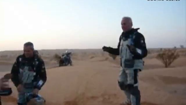 Bei der BMW GS Trophy смотреть онлайн