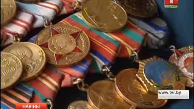 Сегодня ветерану Александру Феню 90! смотреть онлайн