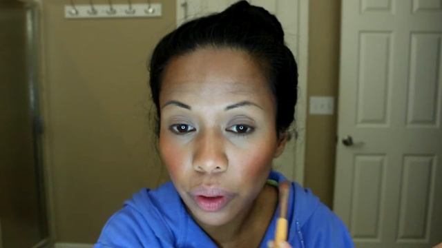 Day 2 out of 7 using Maybelline the nudes palette смотреть онлайн