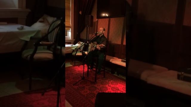 Песня "У окна" смотреть онлайн
