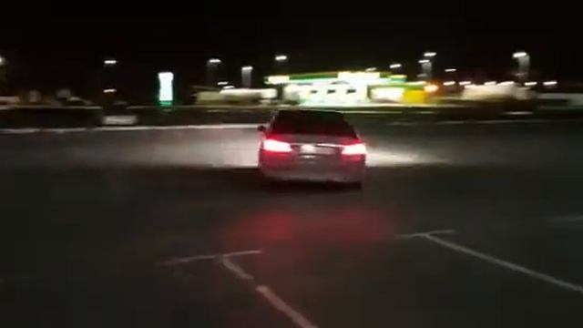 Mercedes w212 ESP OFF DRIFT смотреть онлайн