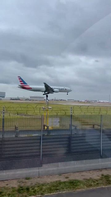 Наперегонки с самолетом #самолет #авто смотреть онлайн