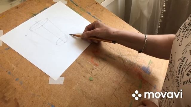 Рисунок натюрморта из двух светлых предметов на темном фоне Часть 1 смотреть онлайн