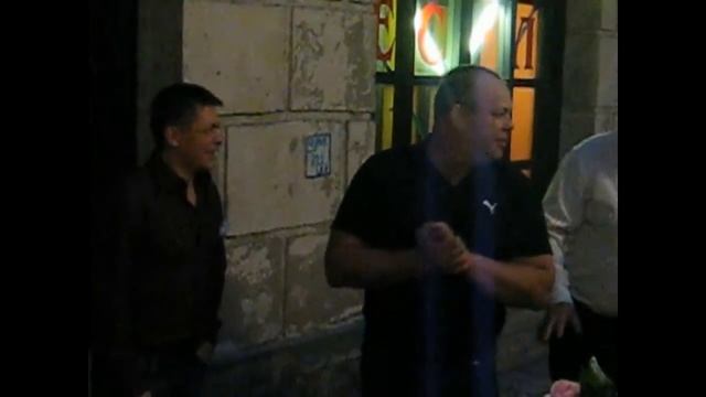 Вокруг коня смотреть онлайн