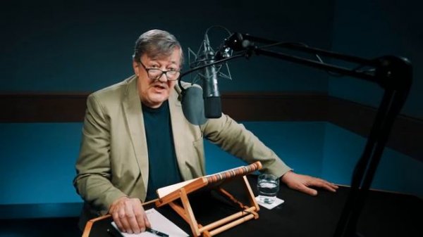 3 exclusive excerpts from Stephen Fry's audiobook 'Odyssey' (с канала "Penguin Books UK")