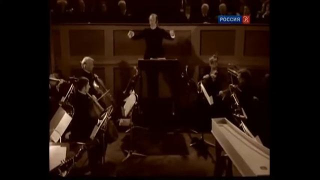 Оркестр в театре
