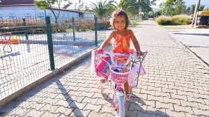 Беби Бон и Маша на пикнике. Игры для девочек