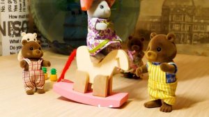 Маша Капуки Кануки и мишки Sylvanian Families готовят печенье из сухофруктов — Новые рецепты