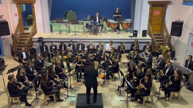 West Side Story Overture (Film Version) - Leonard Bernstein - Orchestre d’Harmonie d’Epehy смотреть онлайн