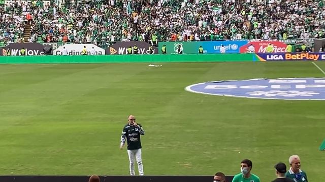 Amor de primavera, estadio del deportivo Cali. смотреть онлайн