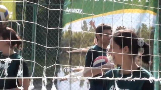 Восток-6. Отдых. Волейбол смотреть онлайн