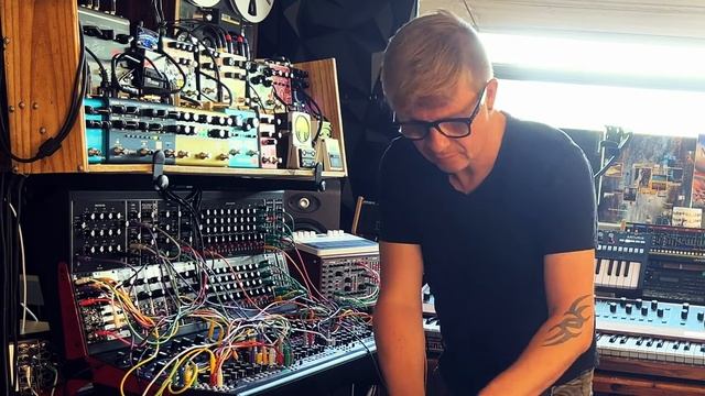 Chariots ｜ Vangelis, Jean-Michel Jarre inspired Electronic Music live performance смотреть онлайн