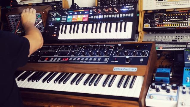 The Mesmerizing World Of Live Ambient Electronic Music