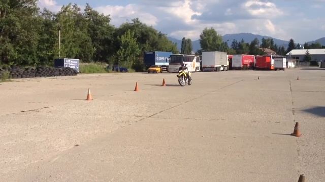 5-th day on BMW 650 GS смотреть онлайн