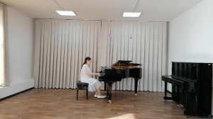 Неймышева Анна, 5 класс фортепиано - В.Гиллок «Венецианское рондо»