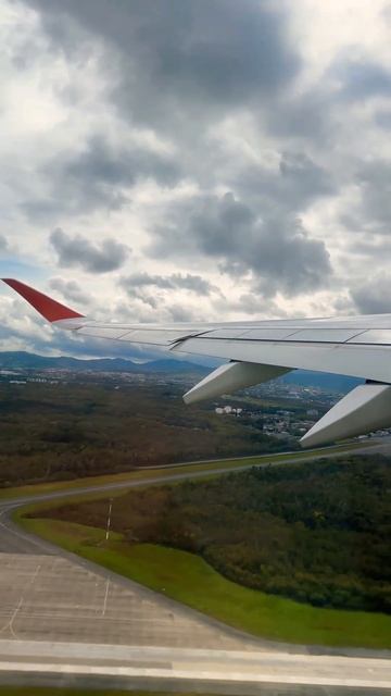 Мощный взлет из Владивостока #аэрофлот #a350 #владивосток #shorts #short смотреть онлайн