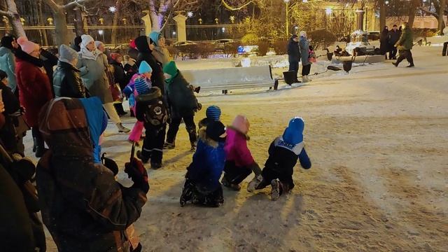 Фаер-шоу на Невском проспекте в Санкт-Петербурге