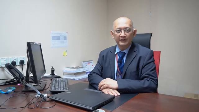 Experts' Guide To Education: Think Once, Think Twice, Think POSTGRADUATE