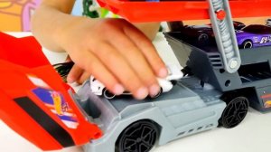 Игры с машинками Хот Вилс. Видео для мальчиков
