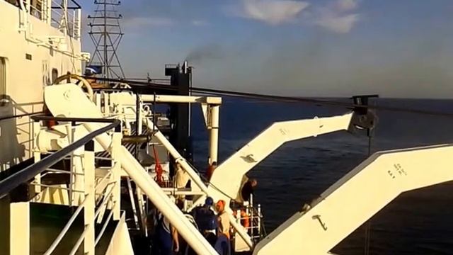 Паром Вильнюс спуск бота на воду (1) 4.10.2016 смотреть онлайн