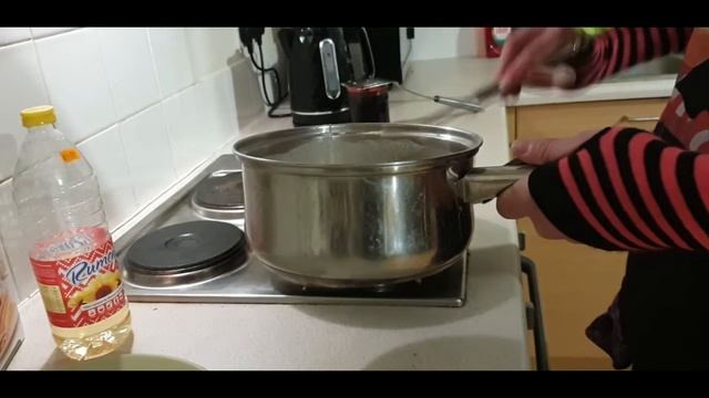 Femboy Cooking - Flat Pancakes / Crepes