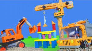 Экскаватор, кран, грузовик, игрушечные машинки, седельный тягач и грузовик для детей