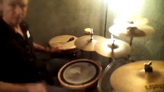 Fills: RLF 1/8-note Triplets - 3 e a 4 e a смотреть онлайн