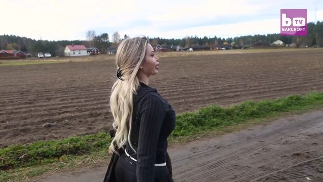 Pixee Fox Faces Family After More Extreme Surgery: HOOKED ON THE LOOK смотреть онлайн