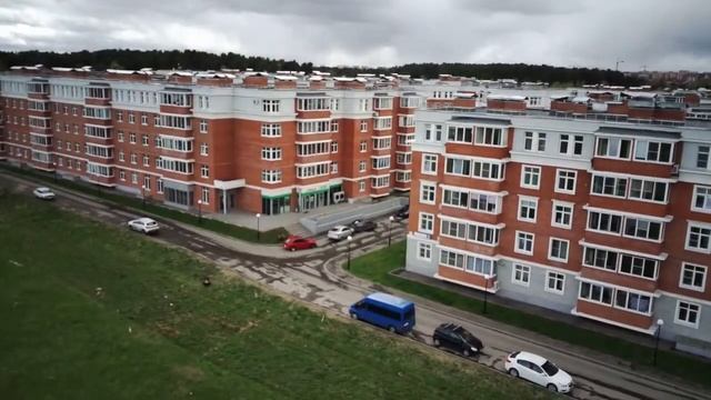 Дом, в котором я живу смотреть онлайн
