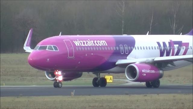 WizzAir | A-320 | TakeOff | Eindhoven Airport смотреть онлайн