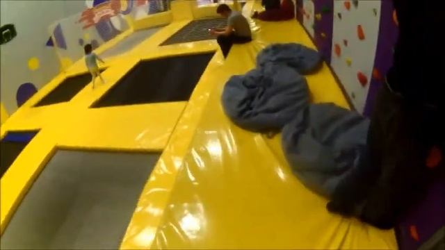 МОЙ ДР. /Батуты/тир/печатаем фото из instagram/ кино Зверополис смотреть онлайн