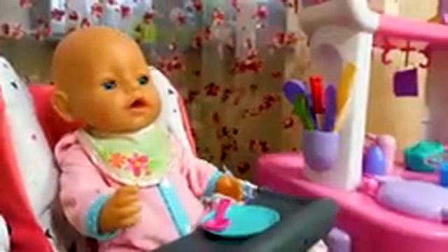 Игры для девочек - БЕБИ БОН Анабель купается и чистит зубки! – Видео куклы Baby Born. Дочки Матери. смотреть онлайн