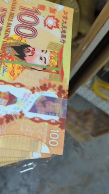 Fake China Money Found In Canada #shorts смотреть онлайн